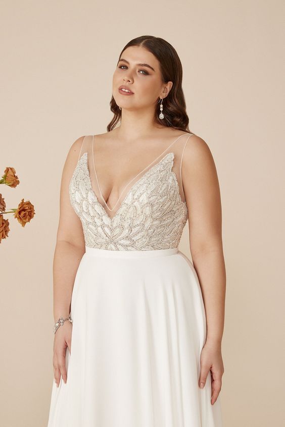 Another important aspect that plus size brides need to remember is that they should not shy away from stating their actual size