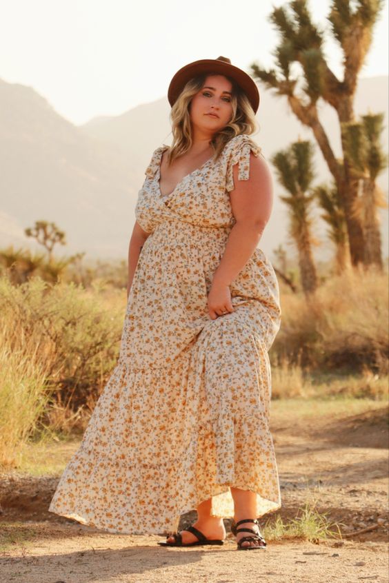 Not only do oversized pieces provide the most comfort, but they are also a versatile and fashionable option for anyone, including plus sized individuals