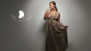 Elegant Plus-Size Evening Gowns for Curvy Women